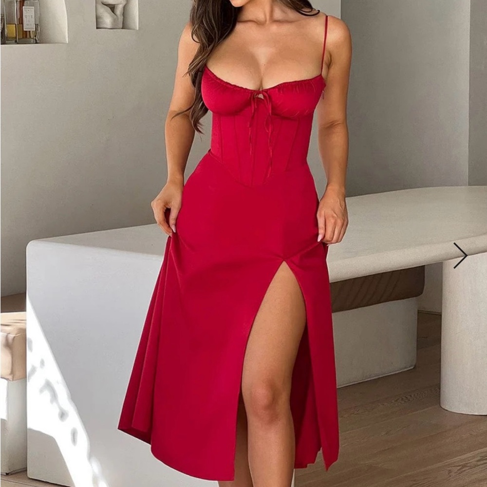 DEANNA MIDI DRESS - RED